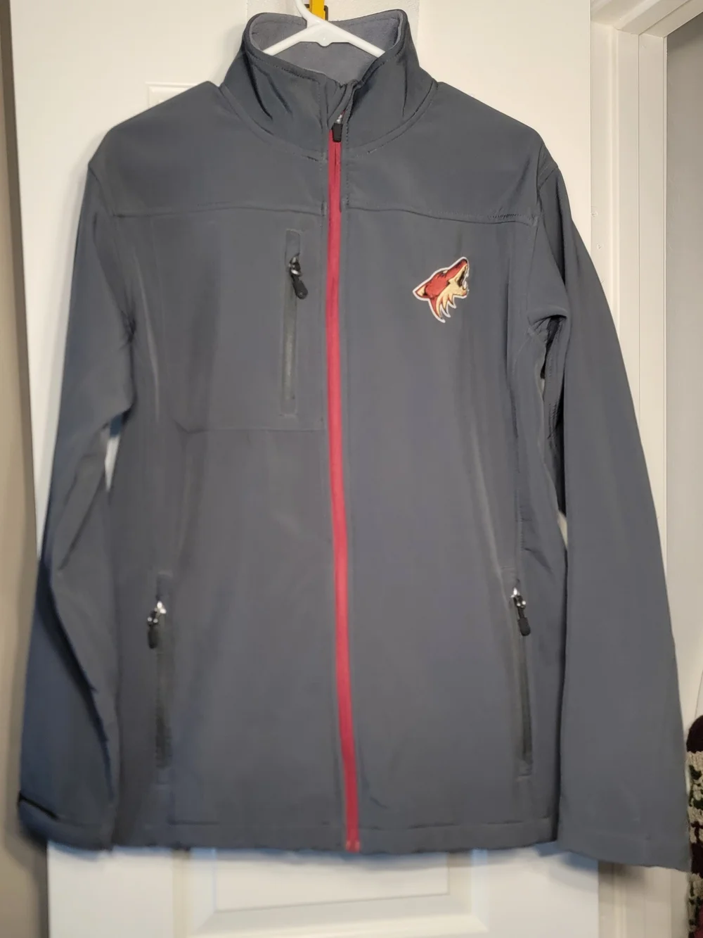 NHL Phoenix Coyotes Gray Soft Shell Jacket